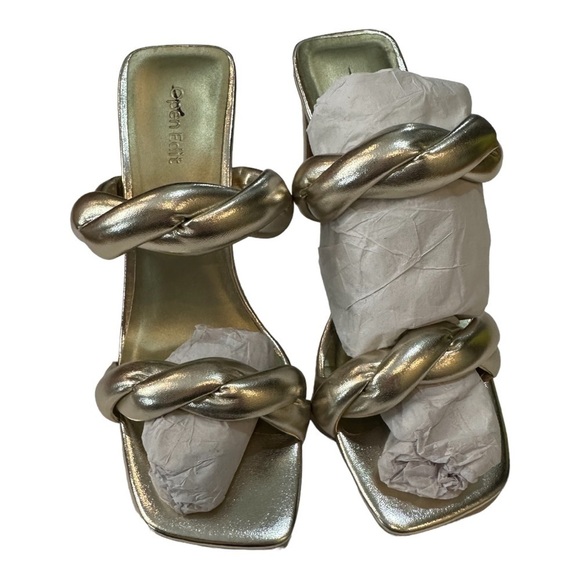 OPEN Edit Remy Twist Gold Sandal Heels Size 8 - Picture 6 of 10